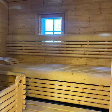 Chalet Iso-syoetteen Pilikki *