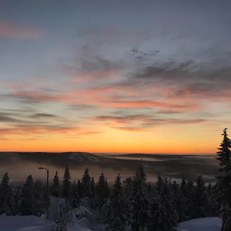 Iso-syoetteen Pilikki Alpehytte